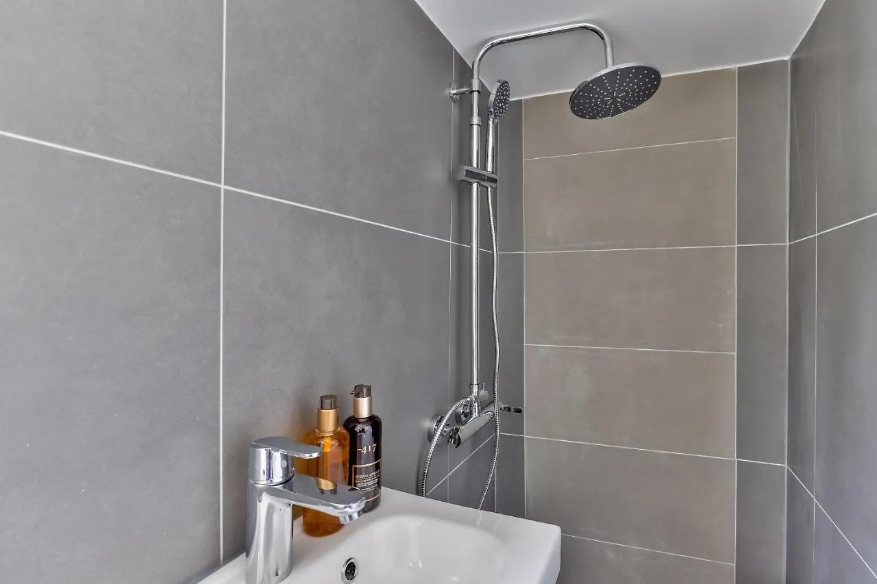 Urban Flat 117 - Charming 3Bdr Apartment In Paris 0*,  France