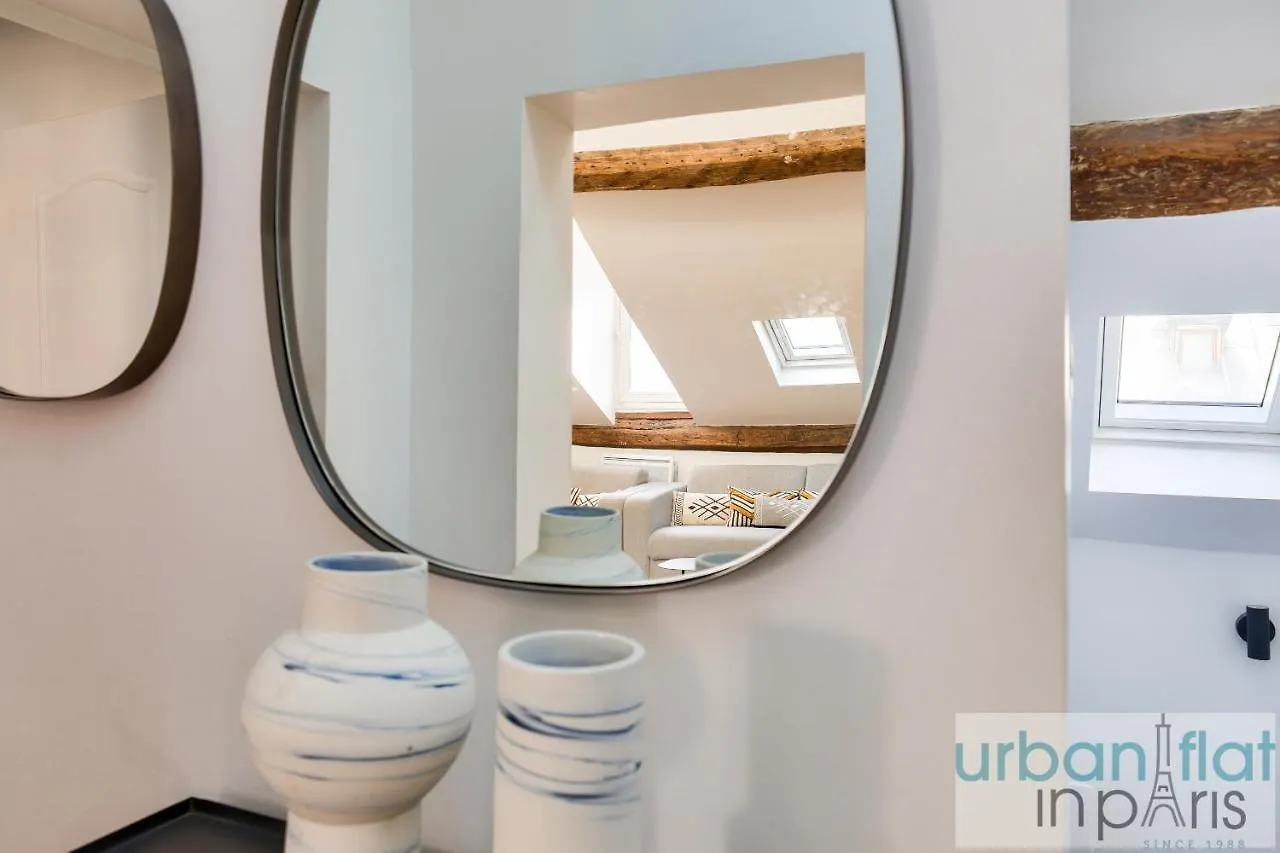 Urban Flat 117 - Charming 3Bdr Apartment In Paris France
